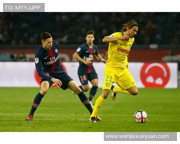 巴黎与曼联对决分析及比赛预测全方位解读 巴黎与曼联对决分析及比赛预测全方位解读