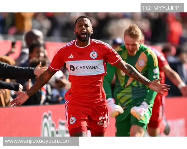 华盛顿联与芝加哥火焰激战正酣比分揭晓精彩瞬间回顾 华盛顿联与芝加哥火焰激战正酣比分揭晓精彩瞬间回顾