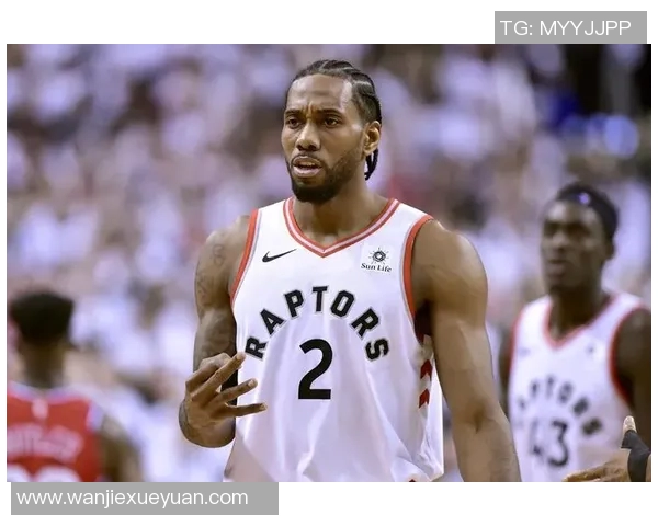 猛龙主场遭遇爵士逆转,莱昂纳德准绝杀三分无效 猛龙主场遭遇爵士逆转,莱昂纳德准绝杀三分无效