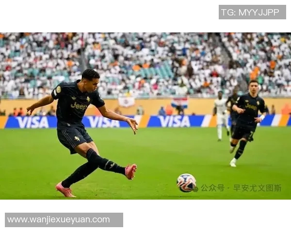 科斯塔的足球旅程:从青训崛起到国际舞台的辉煌成就 科斯塔的足球旅程:从青训崛起到国际舞台的辉煌成就